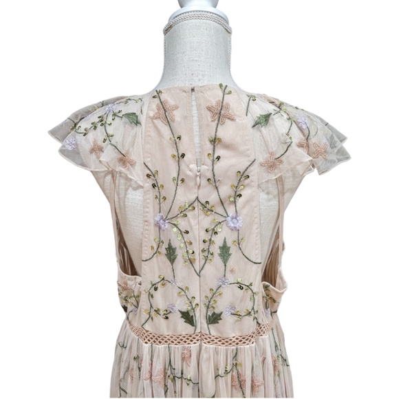 ASOS DESIGN pretty embroidered floral and sequin mesh maxi dress Size 12 - Picture 9 of 14
